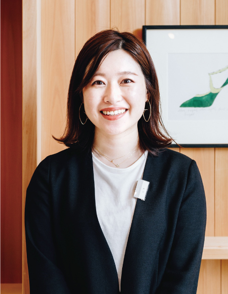 ブライダル担当 小林優里香